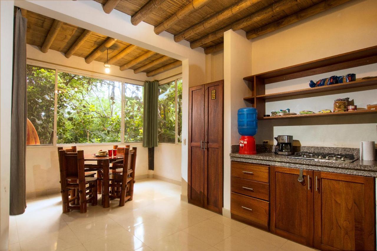 Villa Itchimbia Garden Ayampe Montana Y Mar Exterior foto